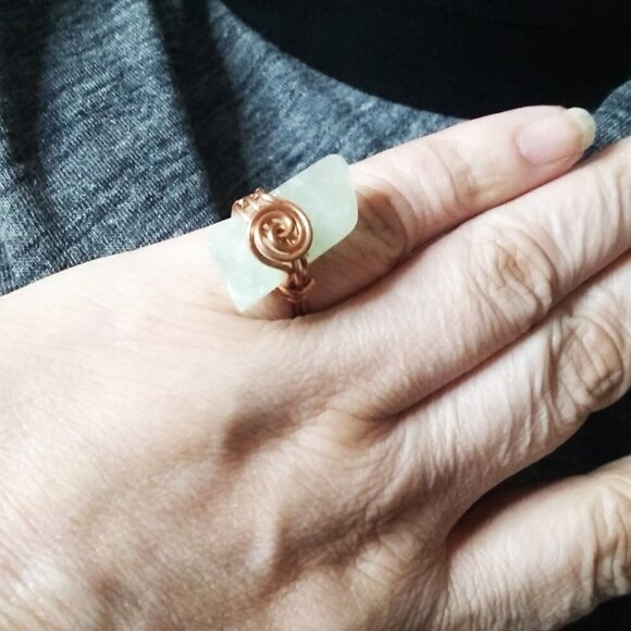 Uniquely Handmade! Green Agate - Boho Copper Wire Wrapped Ring Sz 6.25 - Picture 3 of 6
